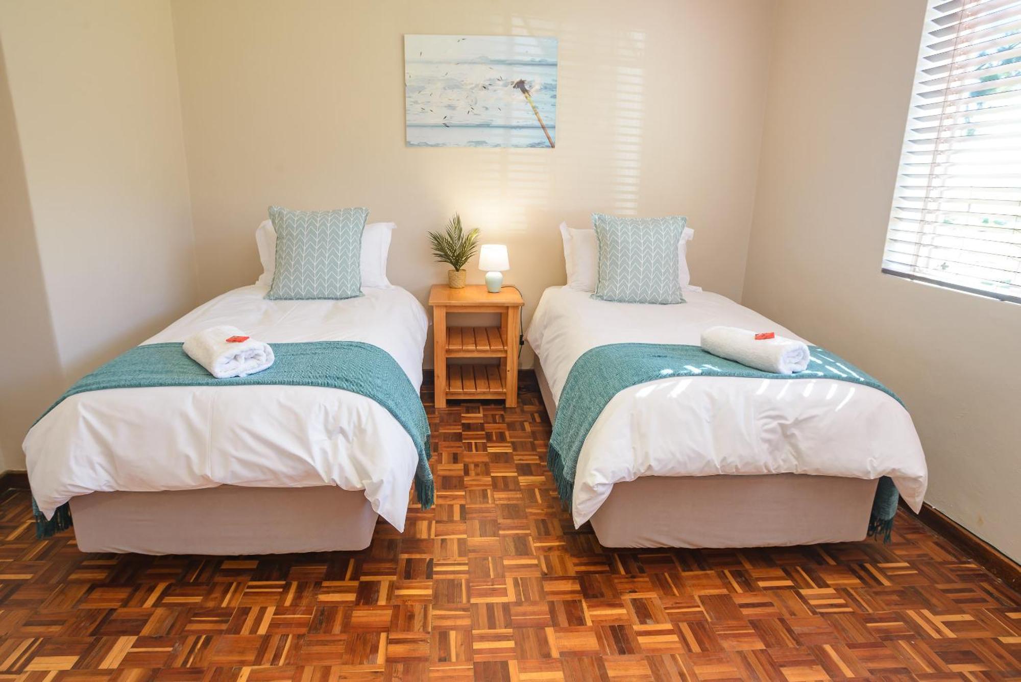 Oorvloed Guesthouse 斯韦伦丹 外观 照片